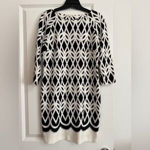 Black & White Geometric Print Shift Dress